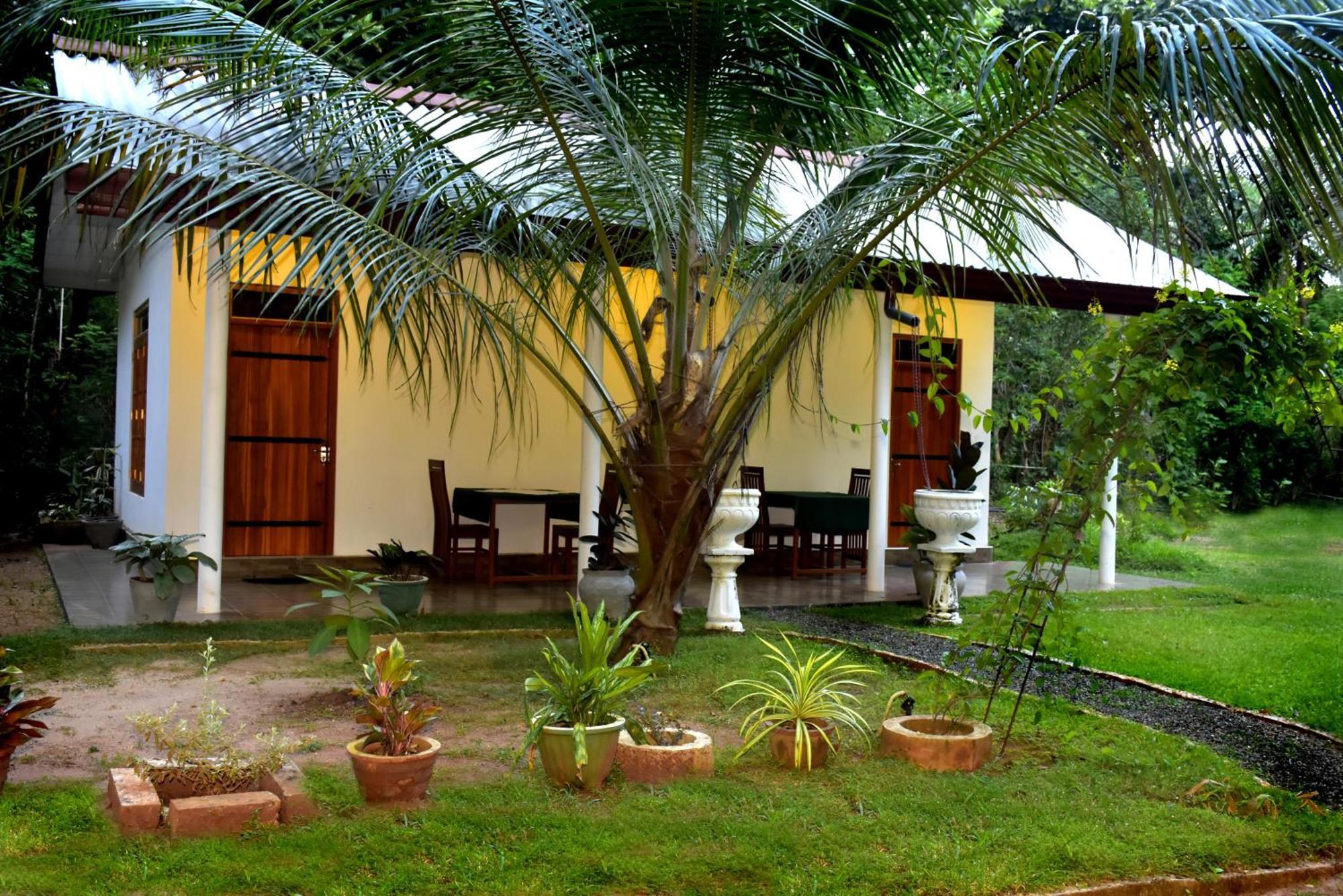 Lake Forest Lodge Удавалаве Экстерьер фото